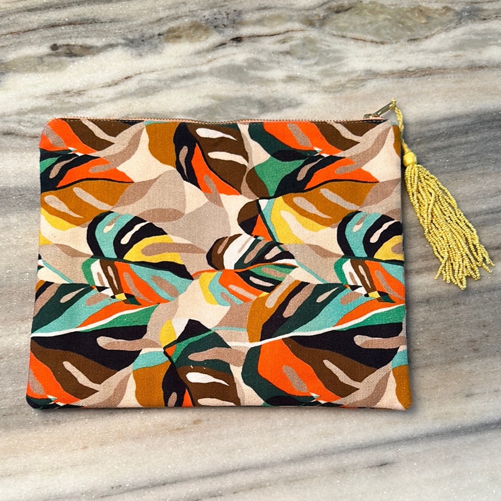 Promod pouch with beaded tassel